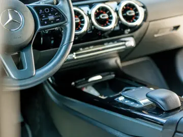Mercedes-Benz A 180d Business Solution - Diesel - Automat