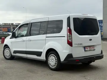 Ford Turneo Connect Maxi 1.5TDCI