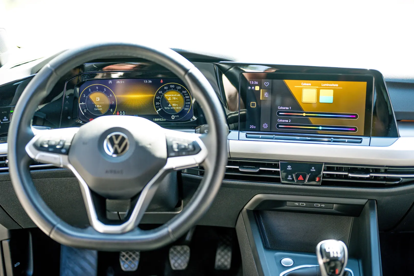 Volkswagen Golf Variant 1.0 TSI Life - Benzina - Manual