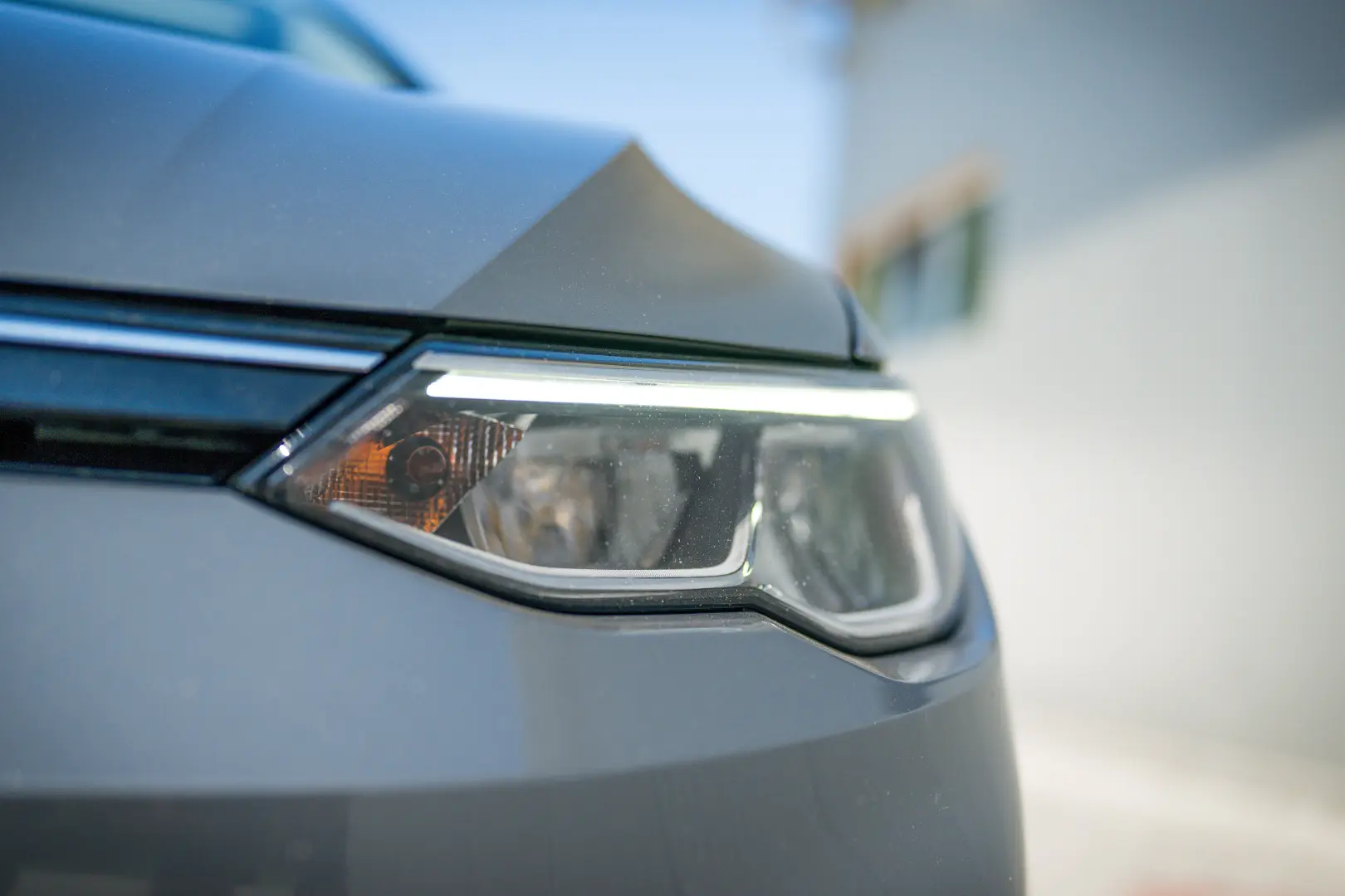 Volkswagen Golf Variant 1.0 TSI Life - Benzina - Manual