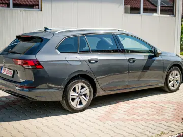 Volkswagen Golf Variant 1.0 TSI Life - Benzina - Manual