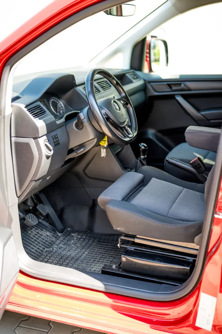 Volkswagen Caddy Maxi 2.0 TDI Highline - Diesel - Manual