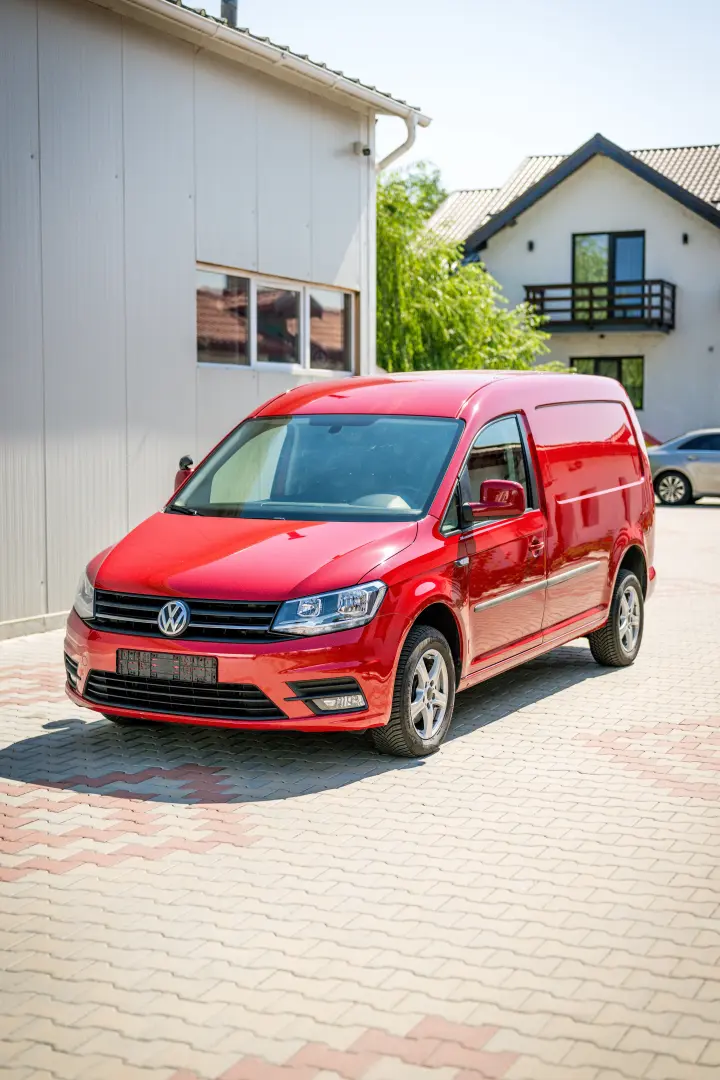 Volkswagen Caddy Maxi 2.0 TDI Highline - Diesel - Manual