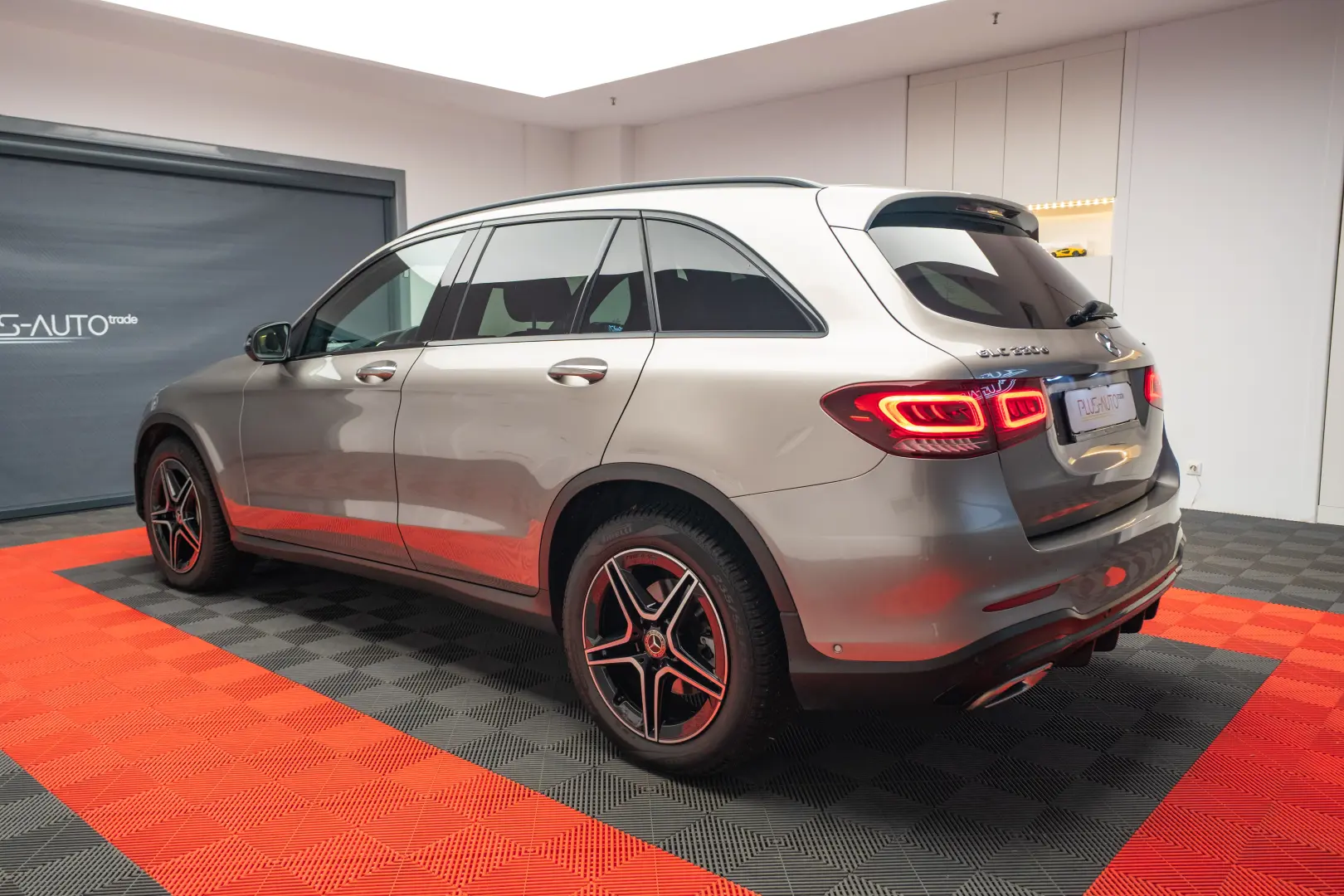 Mercedes-Benz GLC 220 d 4Matic