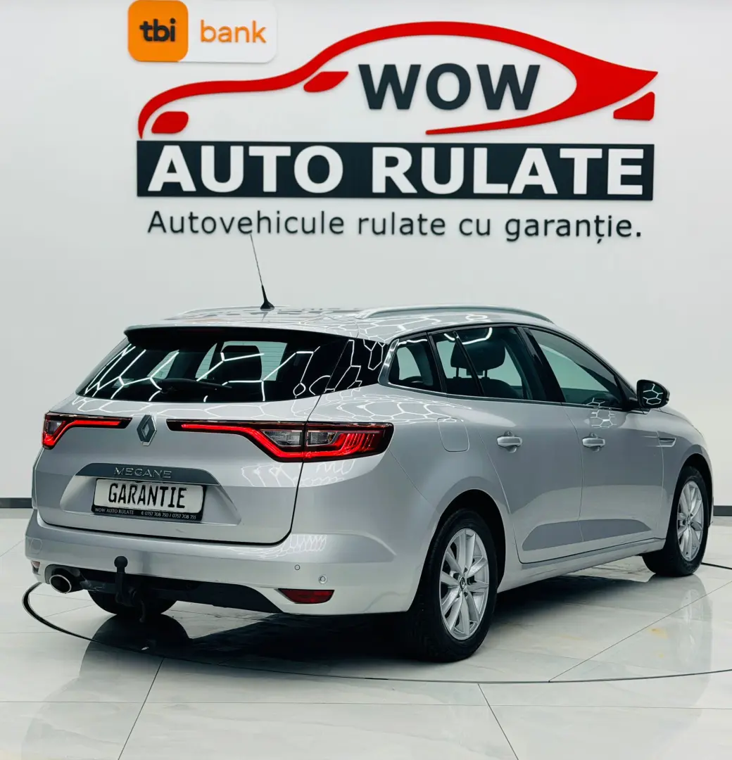 RENAULT MEGANE ENERGY 2017 1.2I E6