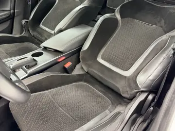 RENAULT MEGANE ENERGY 2017 1.2I E6