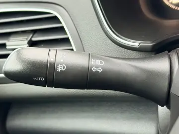 RENAULT MEGANE ENERGY 2017 1.2I E6