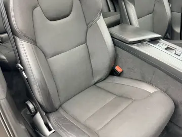 VOLVO XC60 2018 2.0I E6
