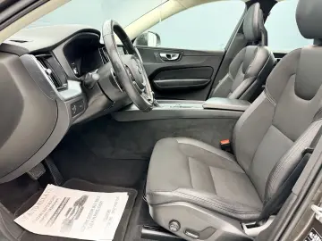 VOLVO XC60 2018 2.0I E6