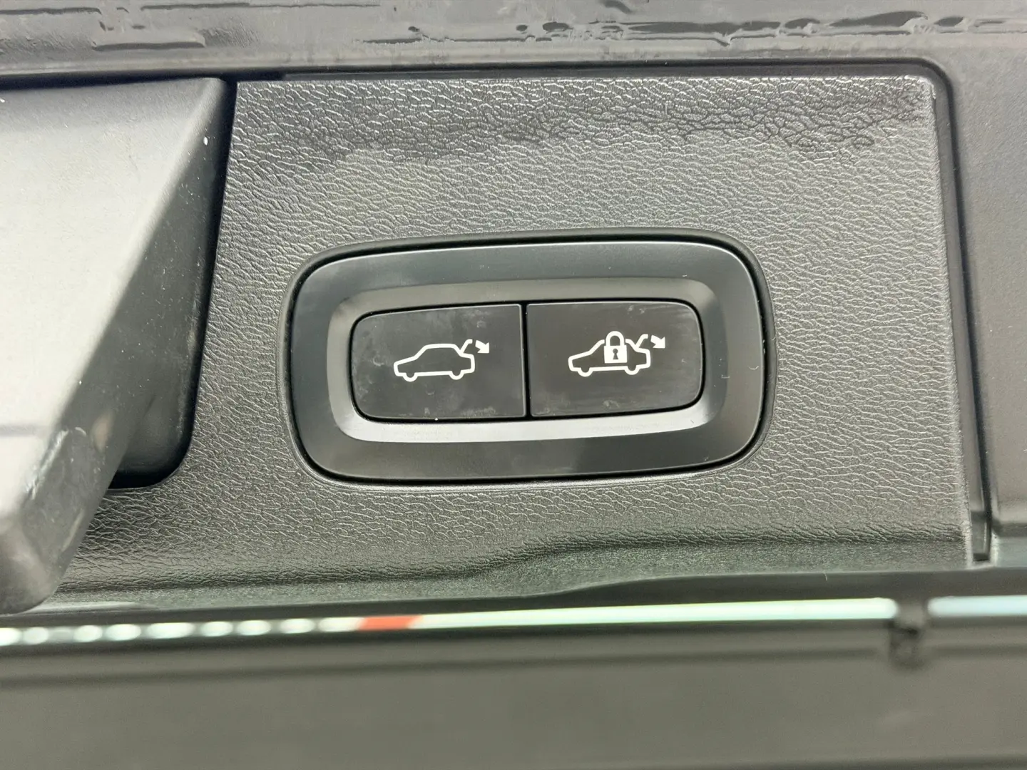 VOLVO XC60 2018 2.0I E6