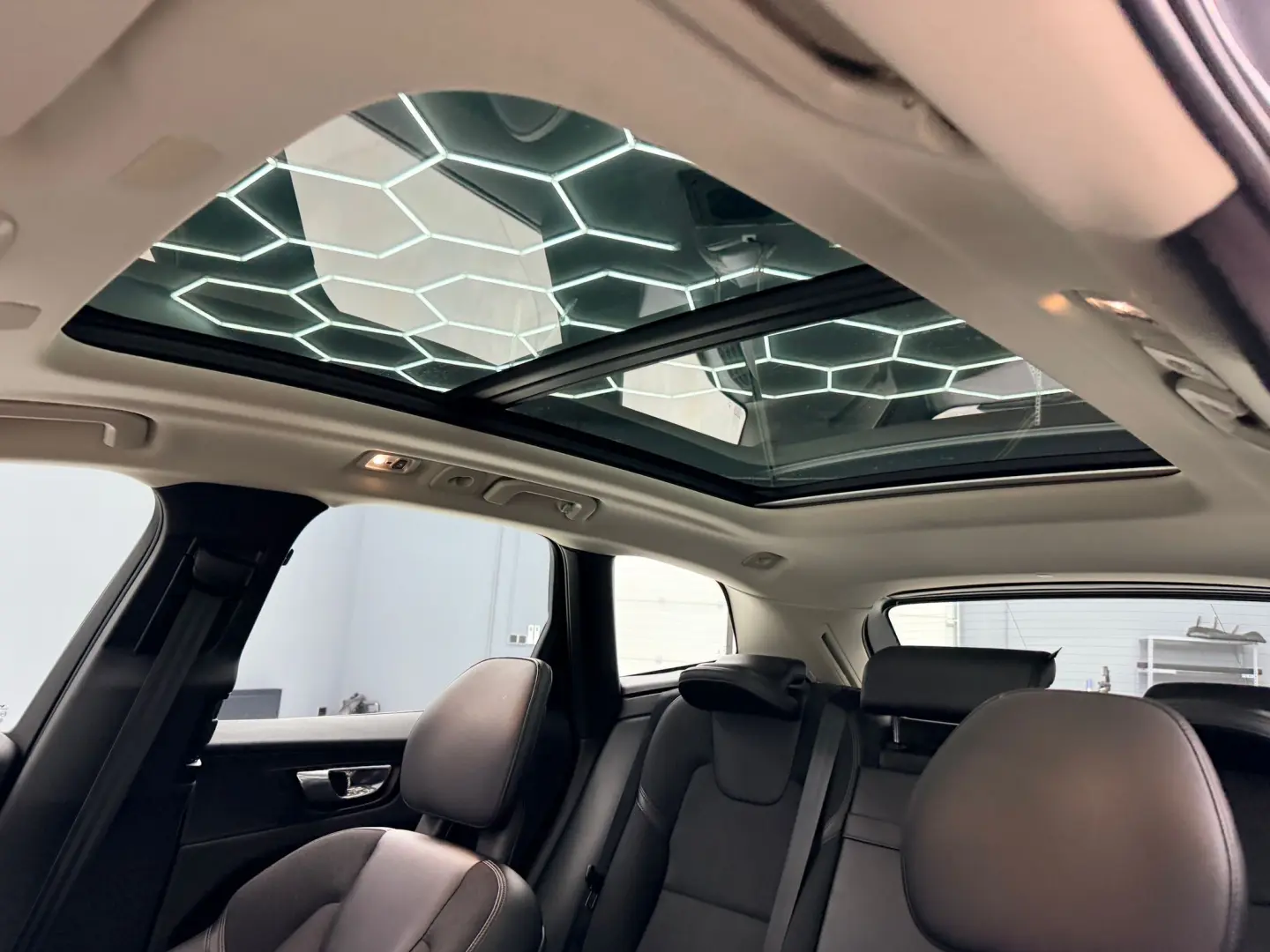 VOLVO XC60 2018 2.0I E6