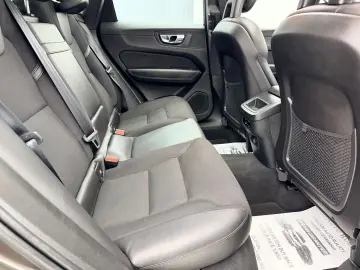 VOLVO XC60 2018 2.0I E6