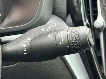 VOLVO XC60 2018 2.0I E6