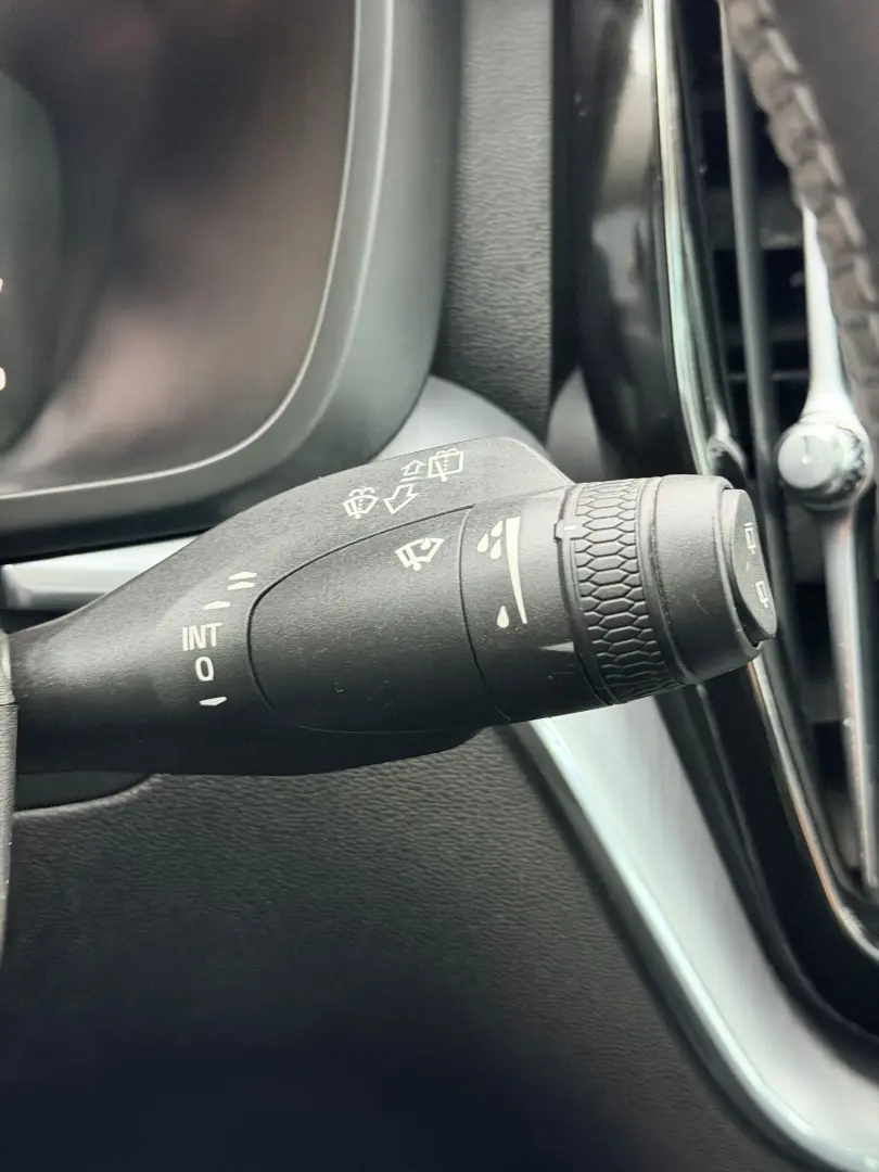 VOLVO XC60 2018 2.0I E6