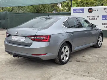 Skoda Superb 2.0 TDI Style