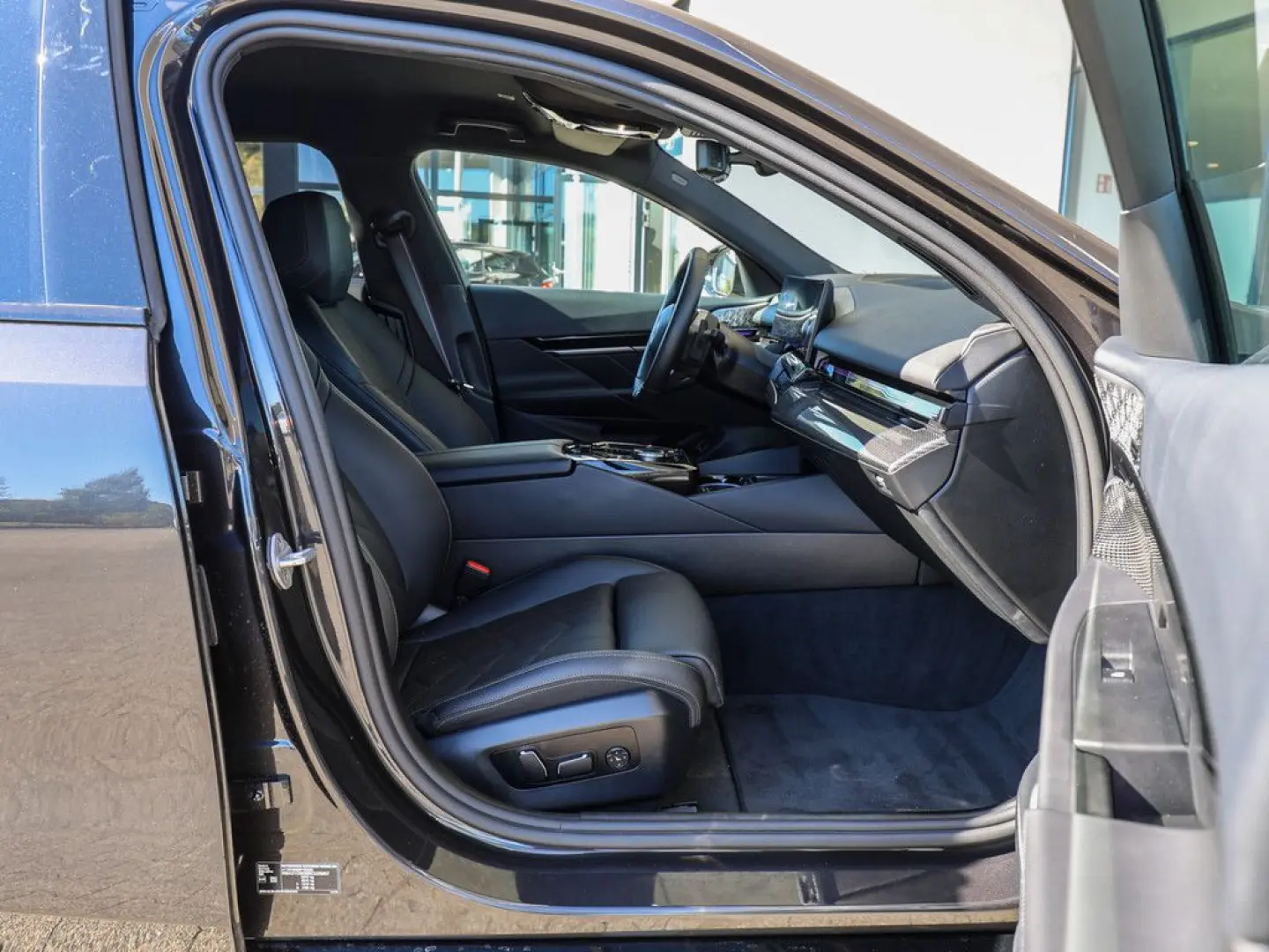 540d Touring xDrive M-Sport Pro STANDHZ AHK B&W