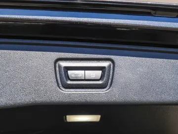 540d Touring xDrive M-Sport Pro STANDHZ AHK B&W