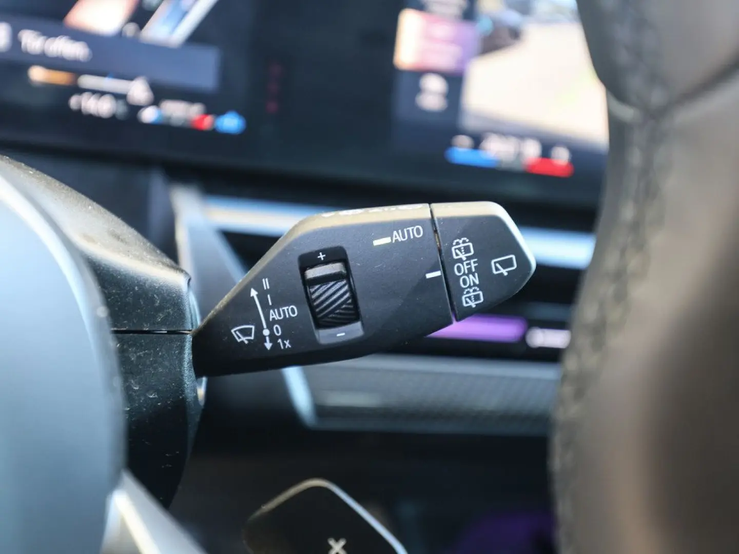 540d Touring xDrive M-Sport Pro STANDHZ AHK B&W