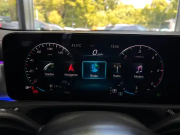 A 180d 8G AMG NIGHT AUGR KAM DAB SOUND TOTW AMBT