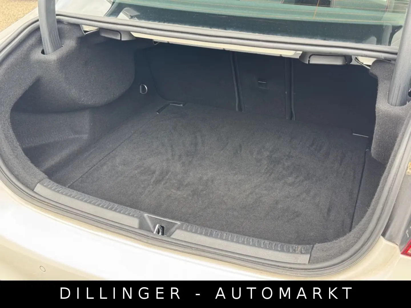 A 180d 7G AMG Line TotWin. Spur. Ambiente