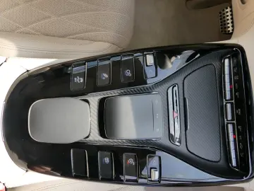 Mercedes-AMG GT 53 4MATIC