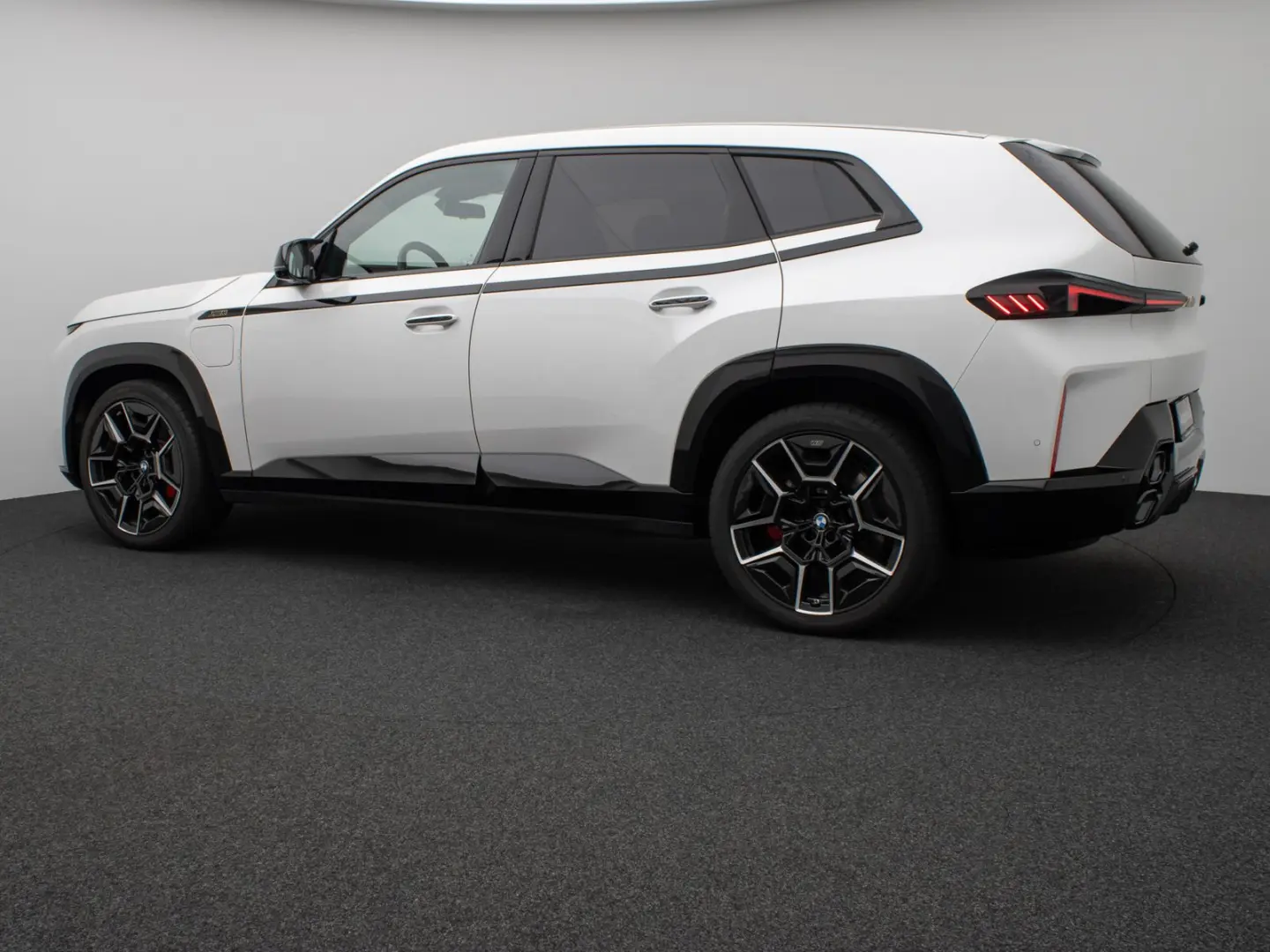 XM Individual M Sitze DAB B&W Massage SoftClose