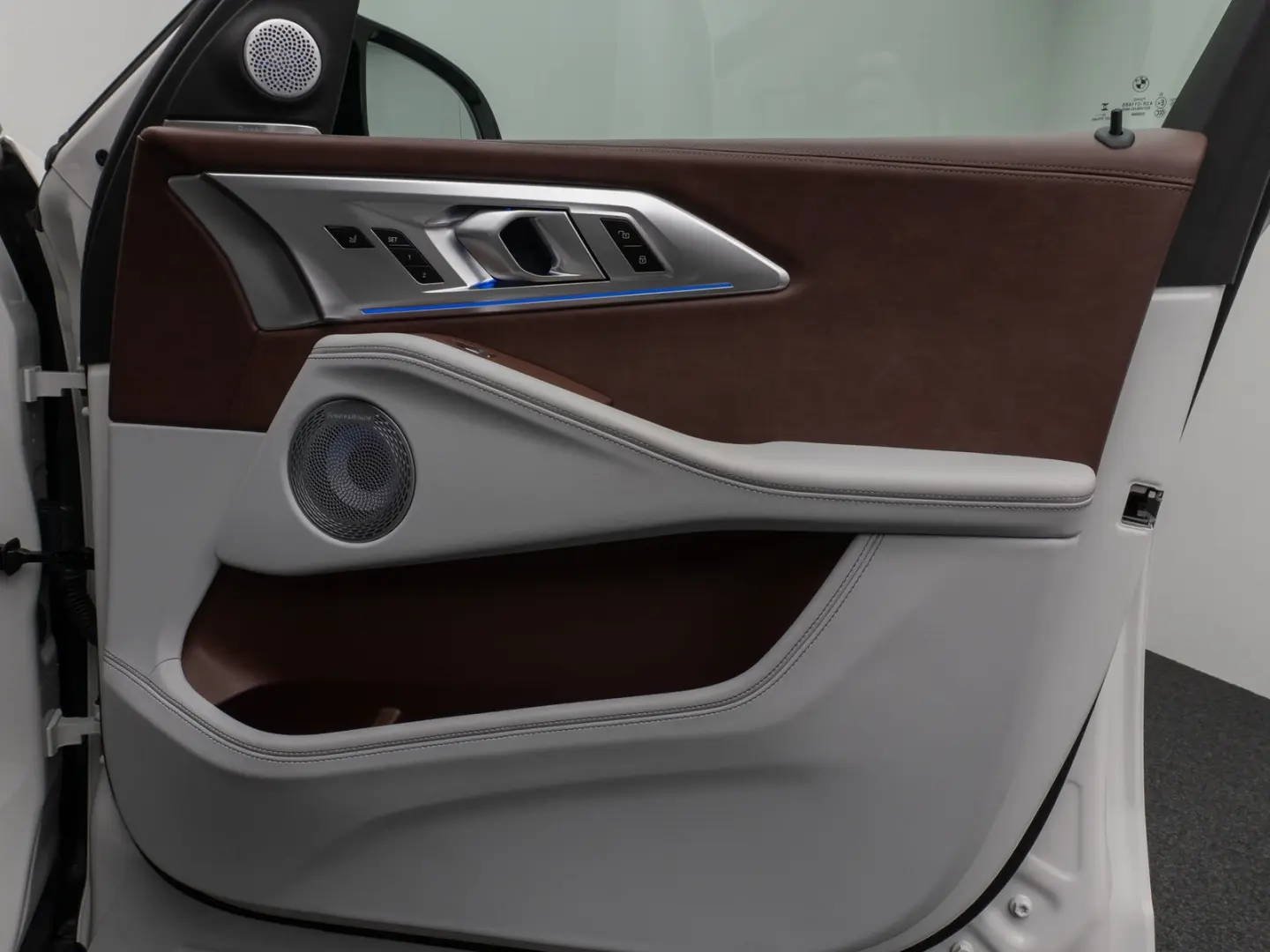 XM Individual M Sitze DAB B&W Massage SoftClose