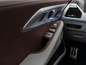 XM Individual M Sitze DAB B&W Massage SoftClose