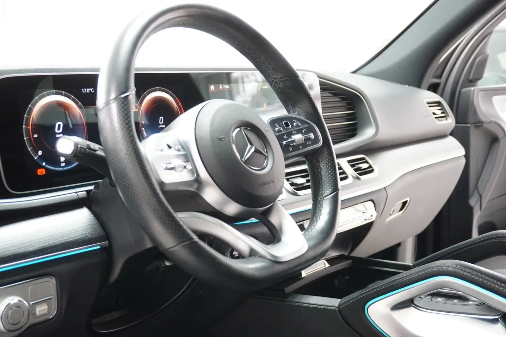 GLE 350 de AMG LINE SOUND AHK ACC 360  MULTIBEAM