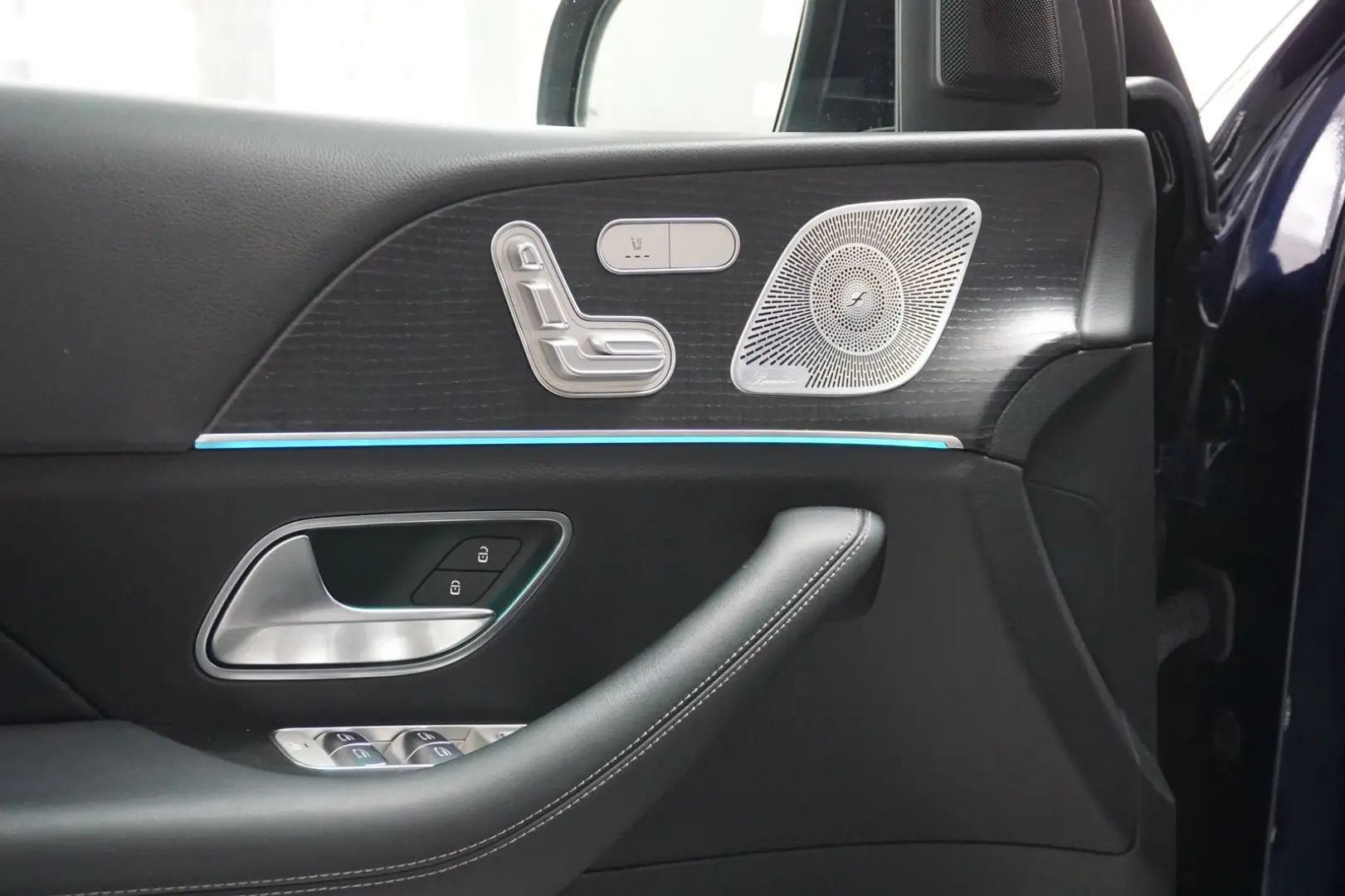 GLE 350 de AMG LINE SOUND AHK ACC 360  MULTIBEAM