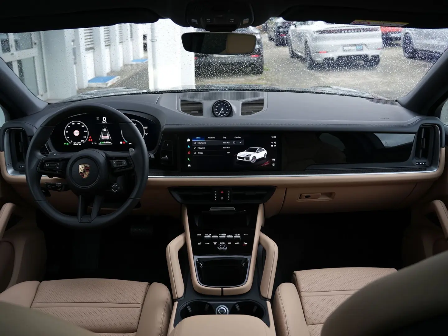 E-Hybrid Coupe SPORTDESIGN