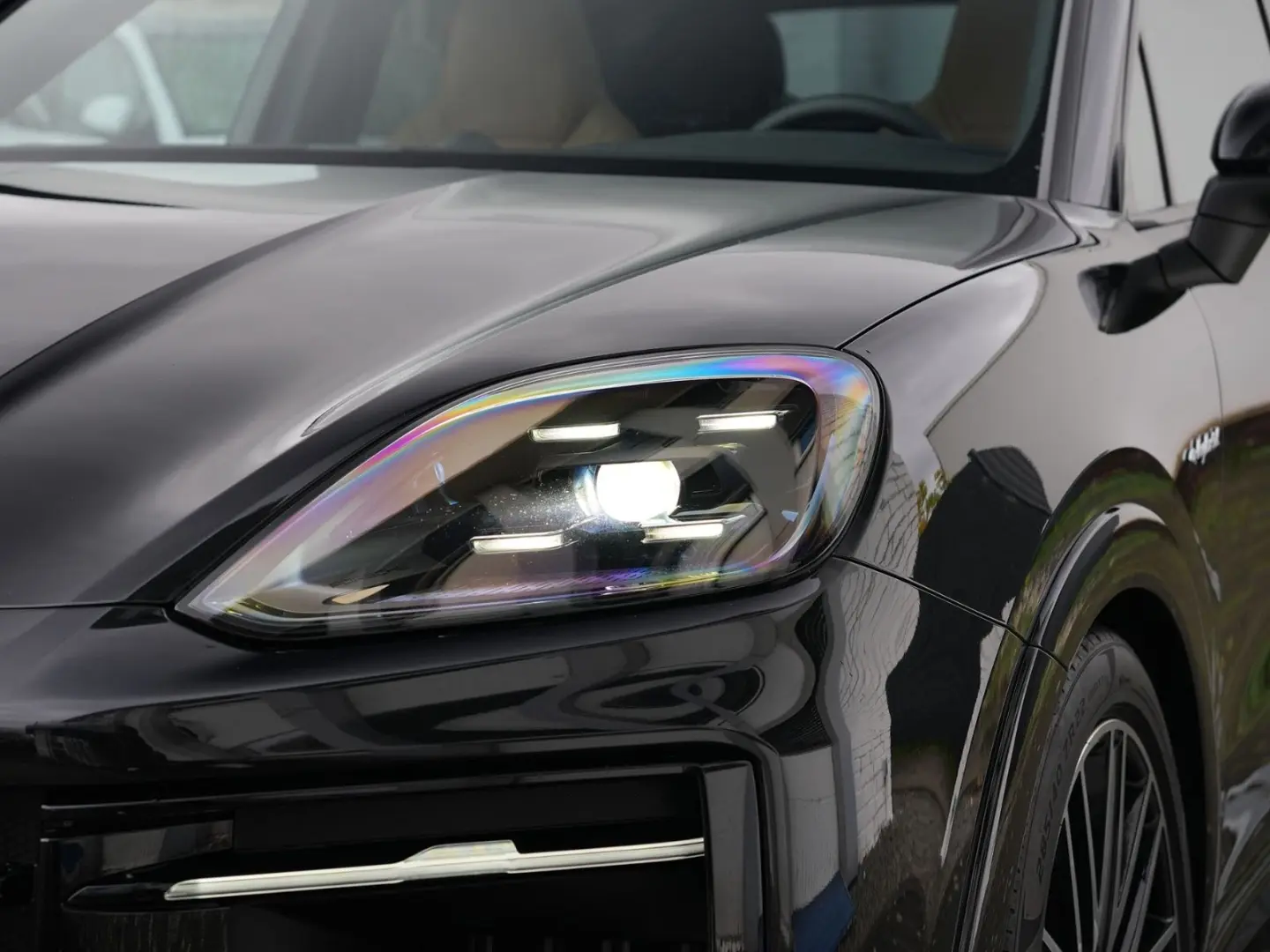 E-Hybrid Coupe SPORTDESIGN