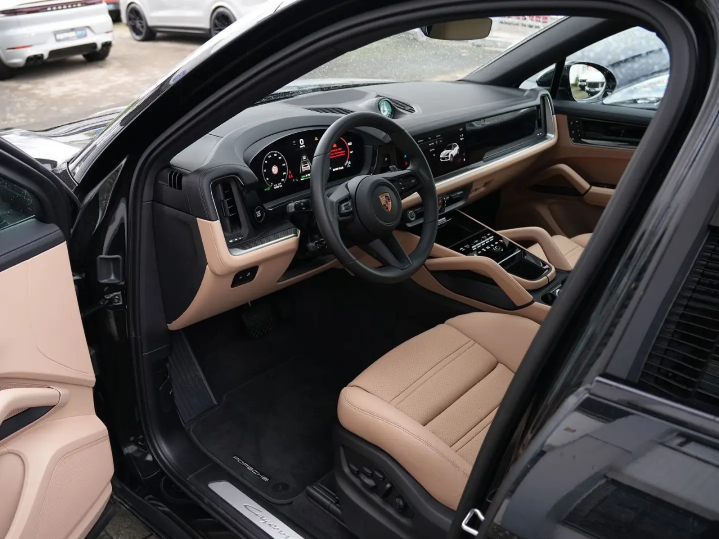 E-Hybrid Coupe SPORTDESIGN