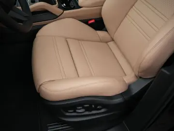 E-Hybrid Coupe SPORTDESIGN