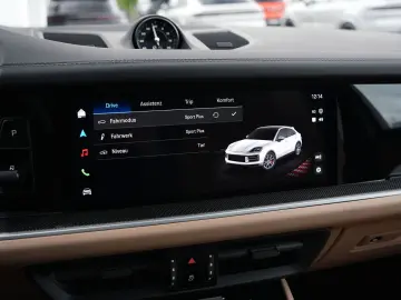 E-Hybrid Coupe SPORTDESIGN