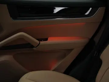 E-Hybrid Coupe SPORTDESIGN