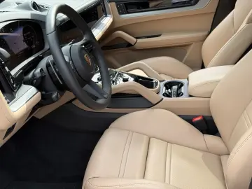 Cayenne E-Hybrid Coupe SPORTDESIGN