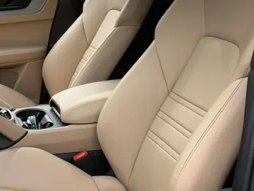 Cayenne E-Hybrid Coupe SPORTDESIGN