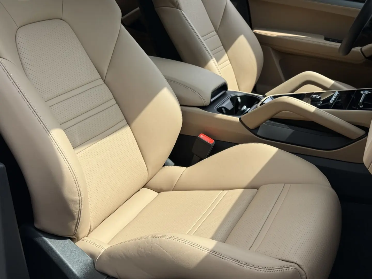 Cayenne E-Hybrid Coupe SPORTDESIGN