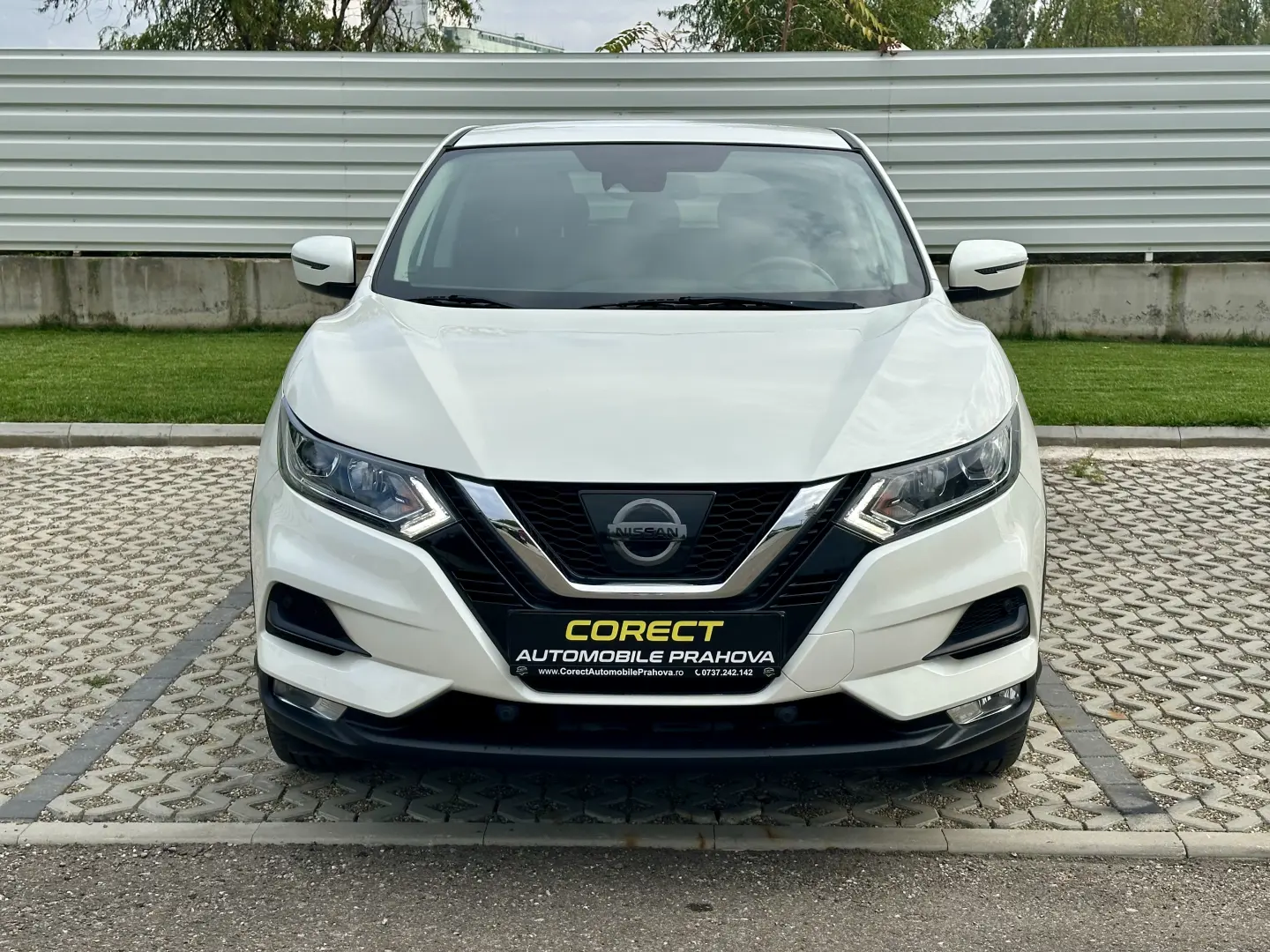 Nissan Qashqai carlig remorcare 154.000 Km  garantie  rate