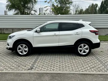 Nissan Qashqai carlig remorcare 154.000 Km  garantie  rate
