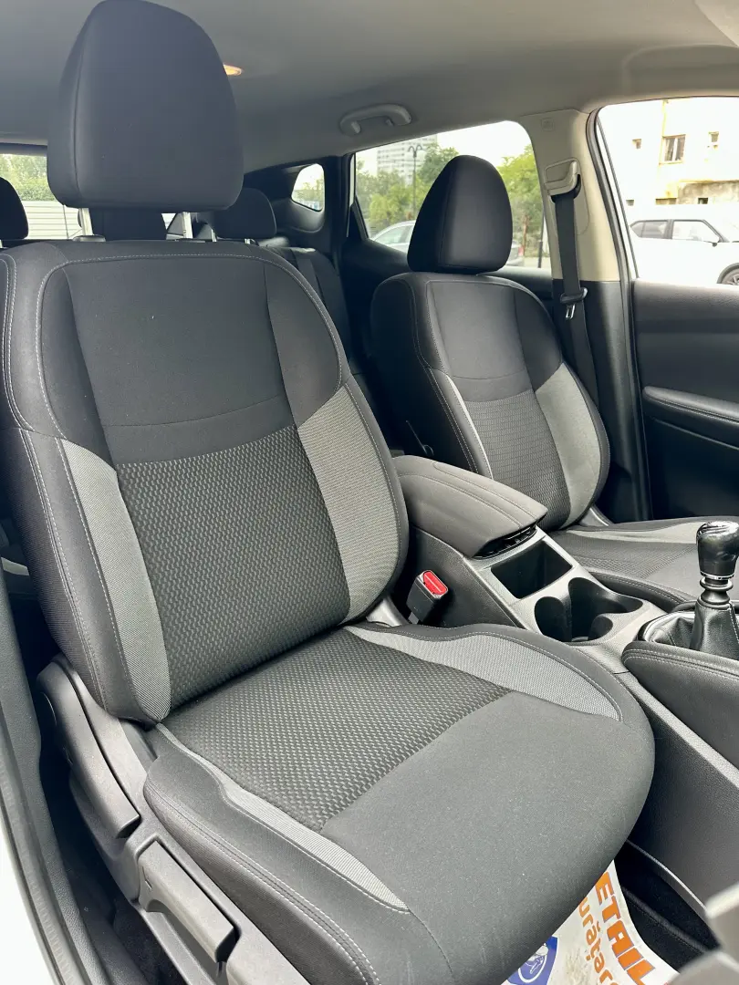 Nissan Qashqai carlig remorcare 154.000 Km  garantie  rate