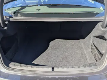 318i Limousine Advantage HiFi LED Komfortzg.