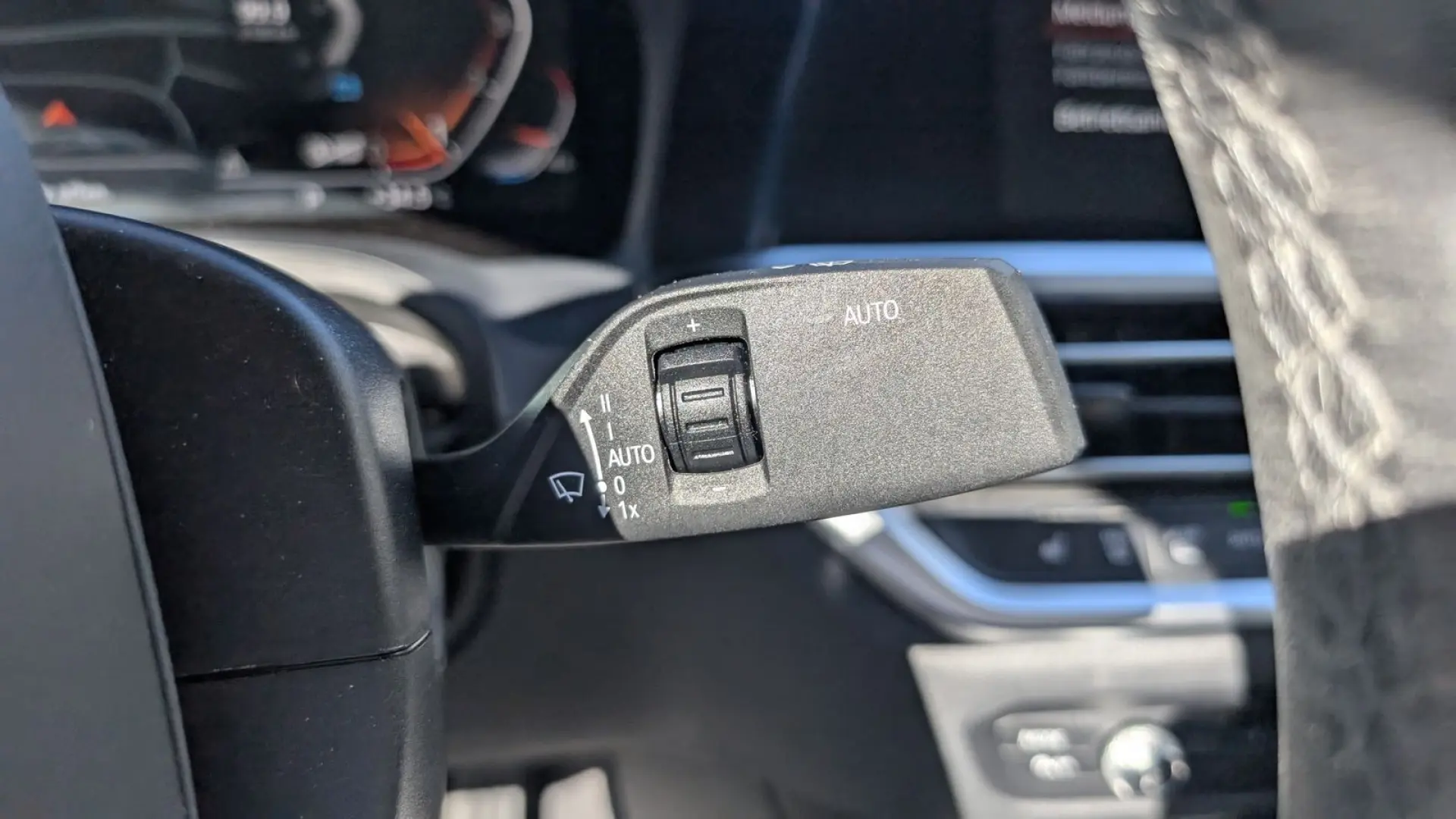 318i Limousine Advantage HiFi LED Komfortzg.