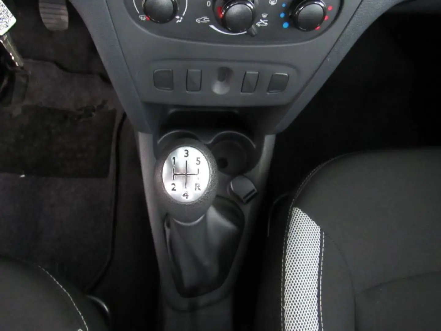 DACIA SANDERO 0.9 TCe 90CP Stepway EU6