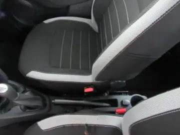 DACIA SANDERO 0.9 TCe 90CP Stepway EU6