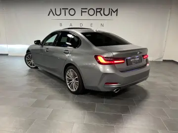 Lim. 320d LiveCockpit ACC LED SD Spur