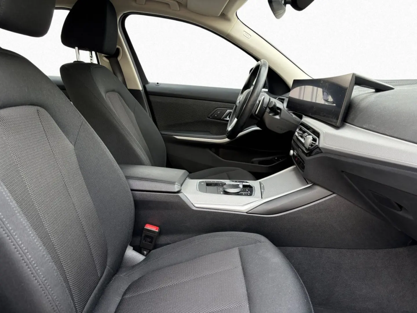 320e Limousine Widscreen Navi DA DAB GSD AHK LED