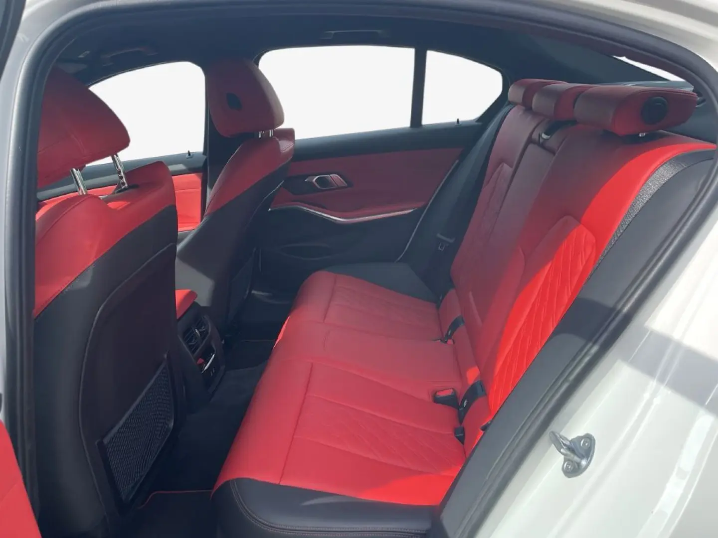 320e Aut. M Sport  AHK