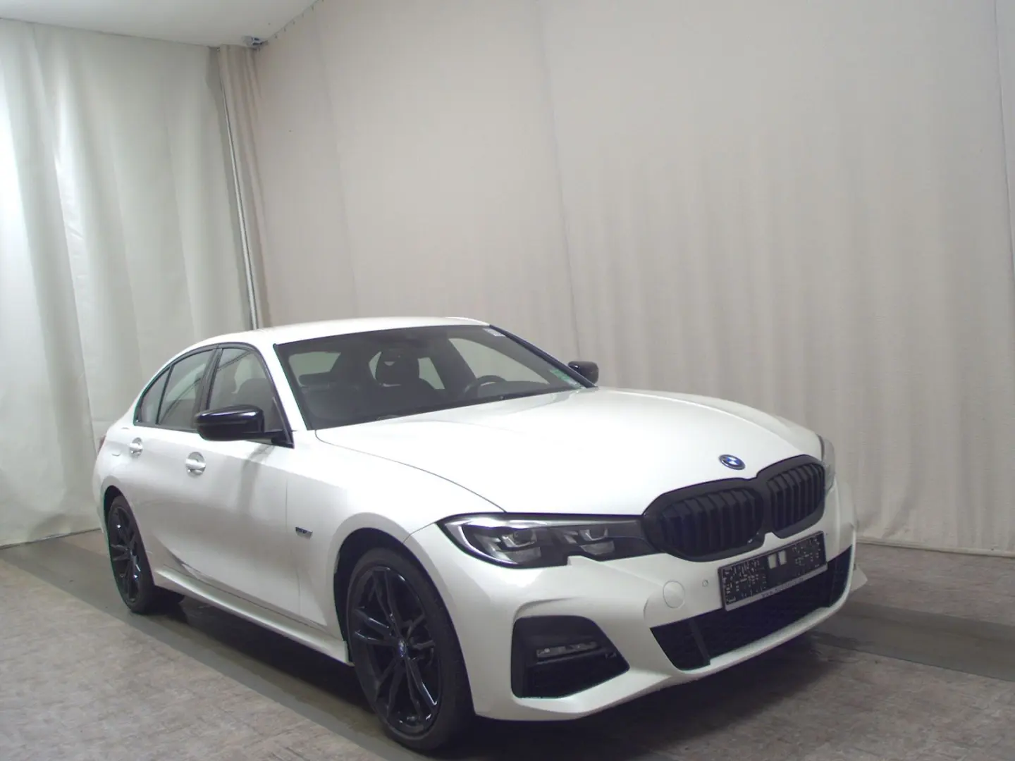 320e M-Sport Shadow Navi LED LC-Pro HiFi